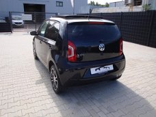 Volkswagen Up! - 1.0 groove up BlueMotion