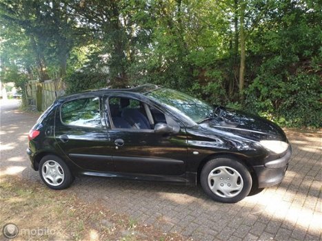 Peugeot 206 - 1.9 XTD - 1