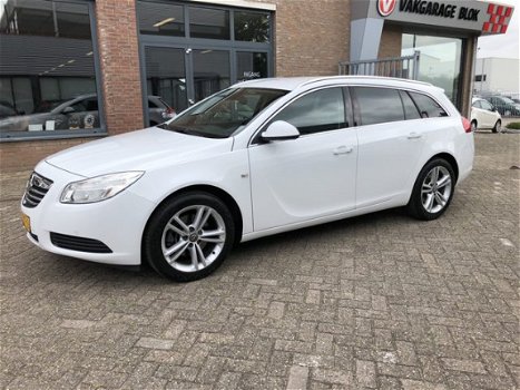 Opel Insignia Sports Tourer - 1.6 Turbo 180Pk Edition, Navi, 18'', Pdc, Ecc, Prijs Incl. Nwe APK - 1