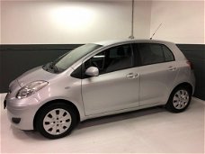 Toyota Yaris - 1.3 VVTi ASPIRATION 5DRS AUT. *Airco/Trekhaak