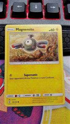 Magnemite  58/236 SM Unified Minds