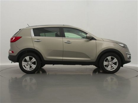 Kia Sportage - 2.0 X-ecutive Plus Pack / AIRCO-ECC / CRUISE CTR. / HALF LEDER / AUDIO / PDC / LMV / - 1