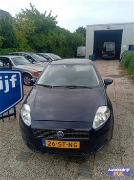 Fiat Grande Punto - Grand1.2 8v Active - 1