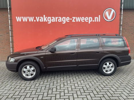 Volvo V70 Cross Country - 2.4 T Aut. Comfort Line | LPG G3 Onderbouw | Leder | Trekhaak - 1