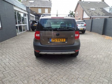 Skoda Yeti - 1.2 TSI ELEGANCE.navi.panoramadak.leder - 1