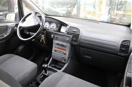 Opel Zafira - 2.2i-16V 150pk Elegance Navigator | Navi/Cruise/ECC/NW APK - 1