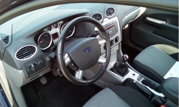 Ford Focus - 1.6 Comfort - 1