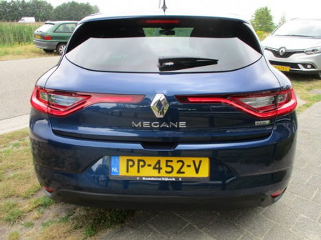 Renault Mégane - 1.5 dCi 110Pk Eco2 Zen Climat R-Link2 PDC - 1