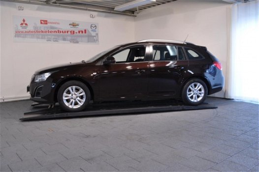 Chevrolet Cruze - Sw 1.4 Trekhaak, Navi en NAP - 1