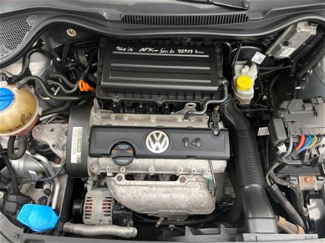 Volkswagen Polo - 1.4-16V Comfortline - 1