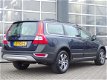 Volvo XC70 - 2.0 Limited Edition Automaat 163pk Navigatie/PDC - 1 - Thumbnail