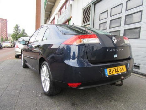 Renault Laguna - 2.0 16V Dynamique Navi Pano.Dak Trekhaak Full Dealer onderhouden - 1