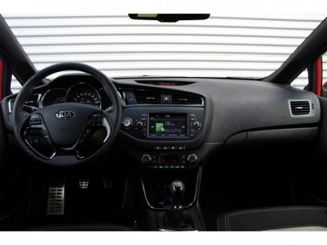 Kia cee'd Sportswagon - 1.6 CRDI BUSINESS GT-LINE | BTW Auto | Navi | Camera | LM Velgen | Cruise | - 1