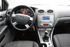 Ford Focus - LIMITED 1.8 125PK NAVI TREKHAAK