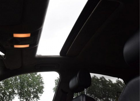 Audi A8 - 6.0 W12 QUATTRO / SCHUIF/KANTELDAK / BOSE / ZWART ALCANTARA LEER / XENON LED - 1