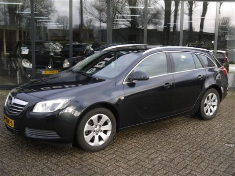 Opel Insignia Sports Tourer - 2.0 CDTI 160pk Sport Automaat *Navi*Xenon - 1