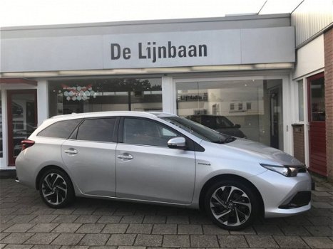 Toyota Auris - 1.8 Hybrid Dynamic - 1