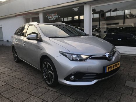 Toyota Auris - 1.8 Hybrid Dynamic - 1