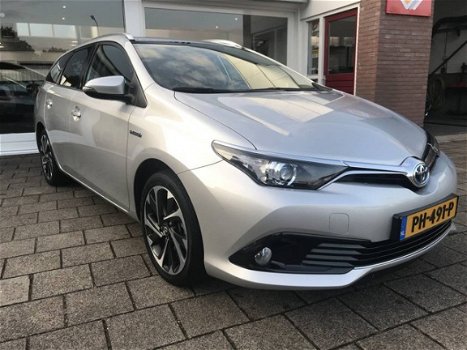 Toyota Auris - 1.8 Hybrid Dynamic - 1