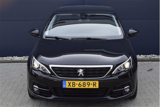 Peugeot 308 - 110 PK Executive NAVI CLIMA PDC CRUISE - 1