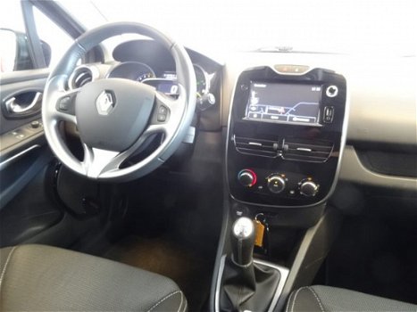 Renault Clio Estate - TCe 90 Night & Day | Metaalkleur | Full Map Navigatie | Airco | Cruise Control - 1