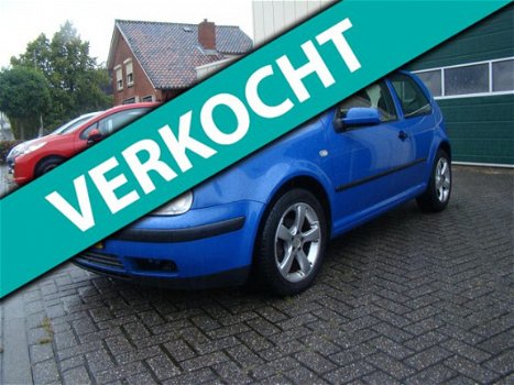 Volkswagen Golf - 1.6 Comfortline Airco - 1