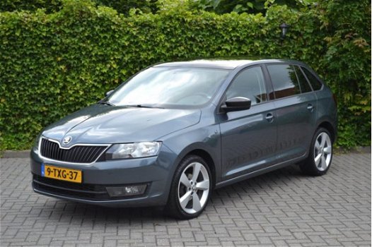 Skoda Rapid Spaceback - 1.2 TSI Greentech Elegance Businessline Pro ECC airco. Navi L.M.V. Pano.dak - 1