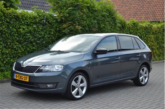 Skoda Rapid Spaceback - 1.2 TSI Greentech Elegance Businessline Pro ECC airco. Navi L.M.V. Pano.dak - 1