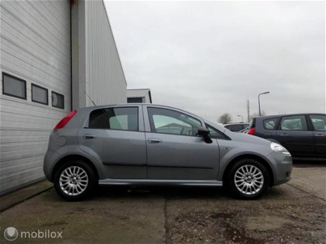 Fiat Grande Punto - - 1.3 M-Jet Actual Elektr.pakket I 5DRS I ZOMER + WINTERSET - 1