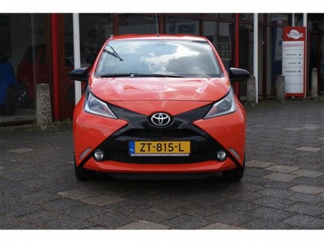 Toyota Aygo - 1.0 VVT-i x-cite 5drs Navigatie - 1