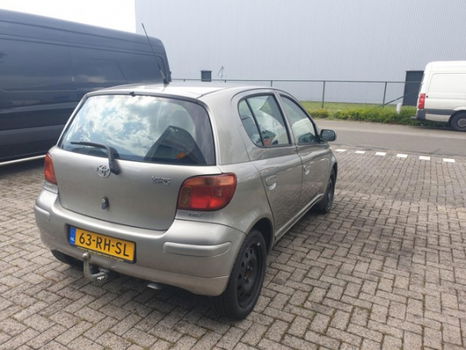 Toyota Yaris - 1.3 VVT-i S-Line met 1 JAAR APK - 1