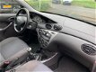 Ford Focus Wagon - 1.6-16V Trend airco, nieuwe apk en trekhaak - 1 - Thumbnail