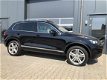 Volkswagen Touareg - - 4.2 V8 TDI 340PK Panoramadak Bi-Xenon Navi Trekhaak - 1 - Thumbnail