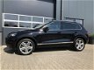 Volkswagen Touareg - - 4.2 V8 TDI 340PK Panoramadak Bi-Xenon Navi Trekhaak - 1 - Thumbnail