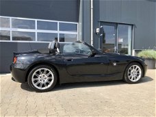 BMW Z4 Roadster - - 3.0i S Aut 231PK Youngtimer Leder Navigatie