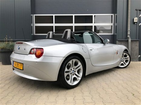 BMW Z4 Roadster - 3.0i S 231 PK Youngtimer slechts 127 DK - 1