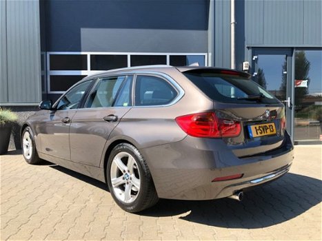 BMW 3-serie Touring - 320d 12-2013 High Ex Head-UP Sportstoelen Xenon Camera - 1