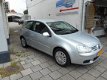 Volkswagen Golf - 1.6 FSI Trendline - 1 - Thumbnail