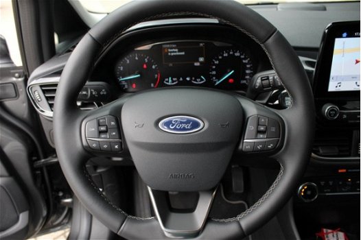 Ford Fiesta - 1.0 EcoBoost 100pk 5D Titanium/ Navi - 1