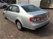 Volkswagen Jetta - 1.9 TDI Trendline - 1 - Thumbnail