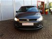 Volkswagen Polo - 1.2 TSI 5drs R-line (stoelverw, navi, clima, pdc v+a) - 1 - Thumbnail