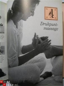 Moderne Massage Babymassage Sensuele massage Aromatherapie