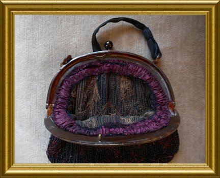 Antiek tasje met kraaltjes // antique purse with beads - 4