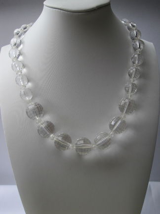 Ketting kunststof transparant facet geslepen kralen 74 cm. - nr. 1