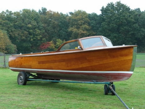 Riva Graymarine, Miserlou - 1