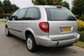 Chrysler Grand Voyager - Rolstoelauto 3.3i V6 174pk Automaat LX airco/cruise/navi - 1 - Thumbnail