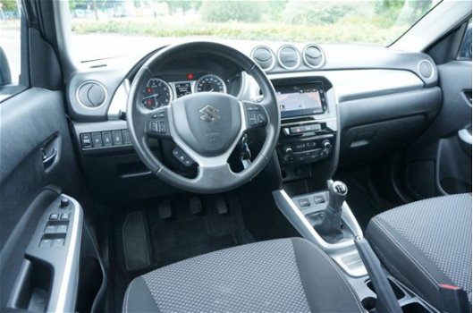 Suzuki Vitara - 1.6 EXCLUSIVE NAVI CAMERA TREKHAAK OUTDOORPAKKET - 1