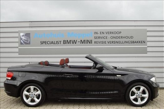 BMW 1-serie Cabrio - 118i High Executive Half Leder Sportstoelen M-stuurwiel Regensensor Stoelverwar - 1