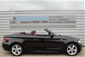 BMW 1-serie Cabrio - 118i High Executive Half Leder Sportstoelen M-stuurwiel Regensensor Stoelverwar - 1 - Thumbnail