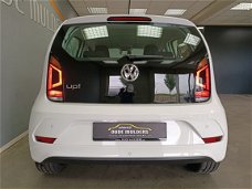 Volkswagen Up! - 1.0 BMT move up Cruise/Airco/LMV